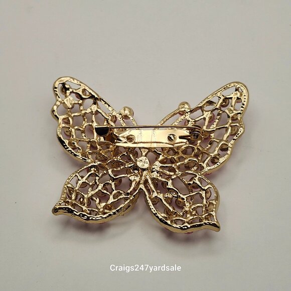 Betsey Johnson Butterfly Pin Brooch Gold Tone Purple Rhinestones - Picture 3 of 5